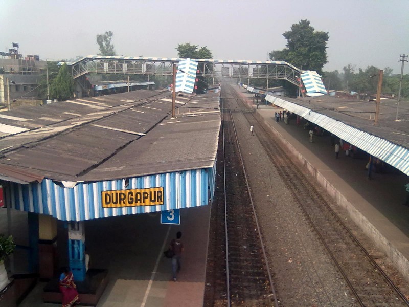 Durgapur_Railway_Station_Durgapur_WB_16.10.11_-_panoramio